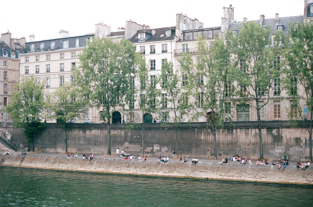 paris-10